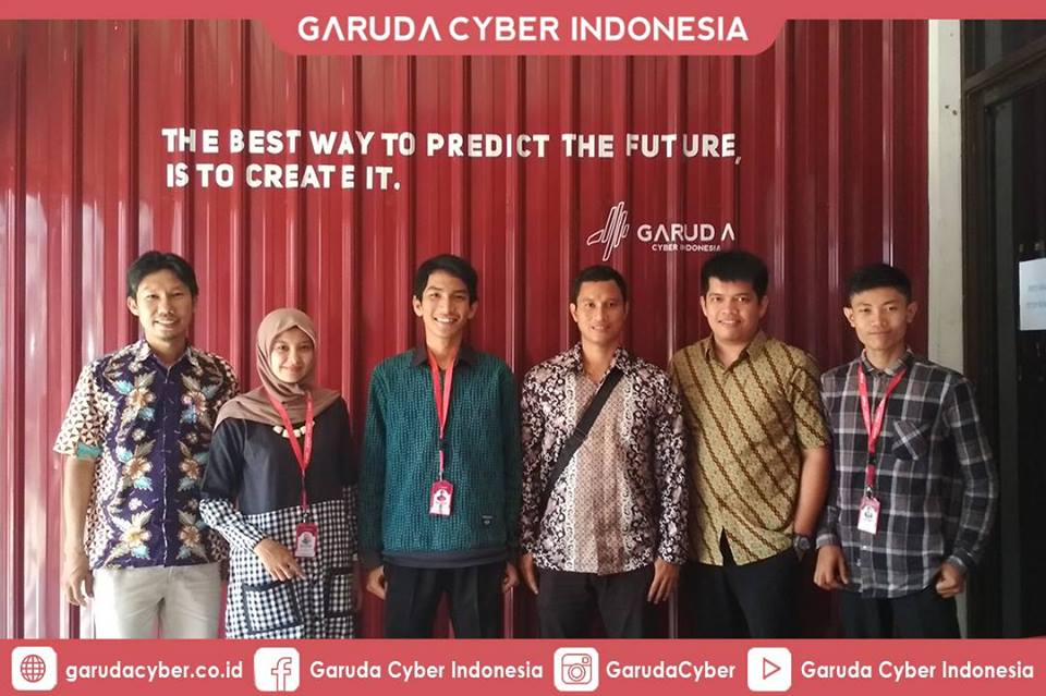 JURUSAN TI : Penjajakan Kerjasama Jurusan TI dengan Dunia Industri Bidang Teknologi Informasi